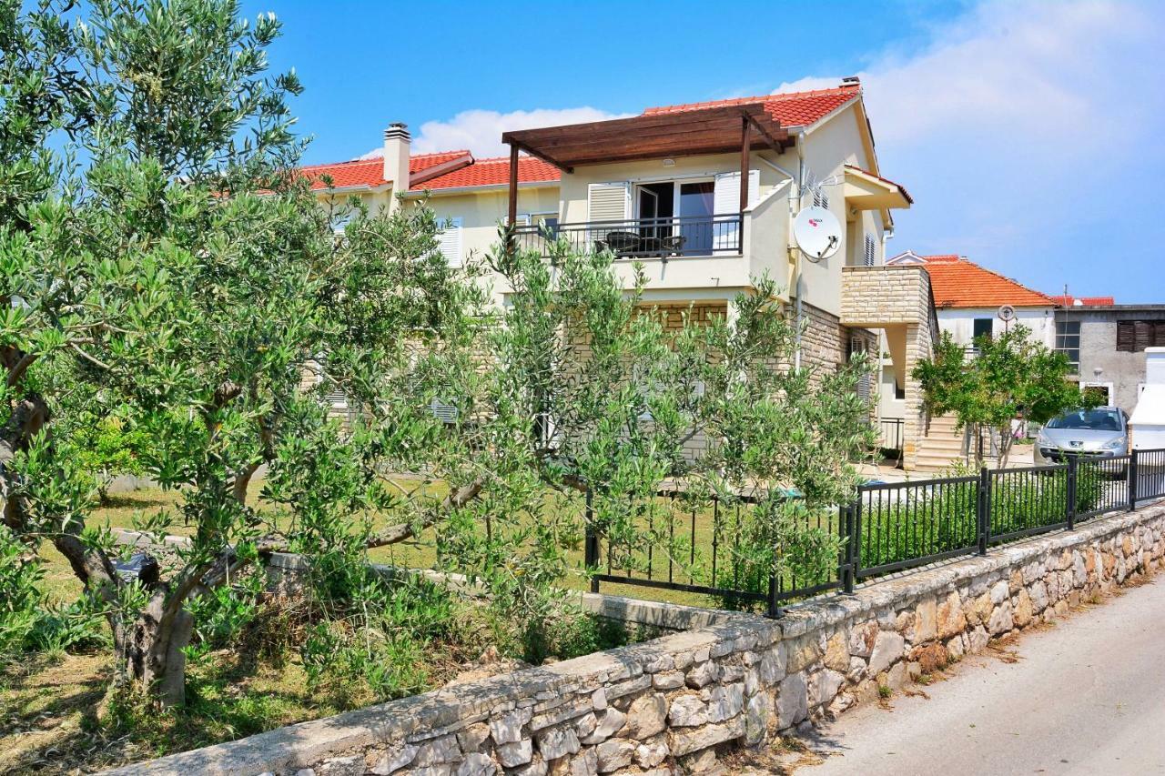 Apartment Nadoveza Tribalj Exterior foto